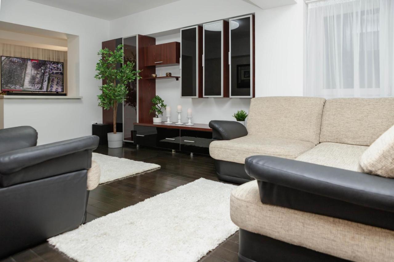 Exclusive Apartment Gyurgyevó Kültér fotó